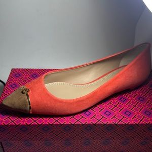 Tory Burch Poppy Coral Bar Logo Flat Size:8.5 NIB